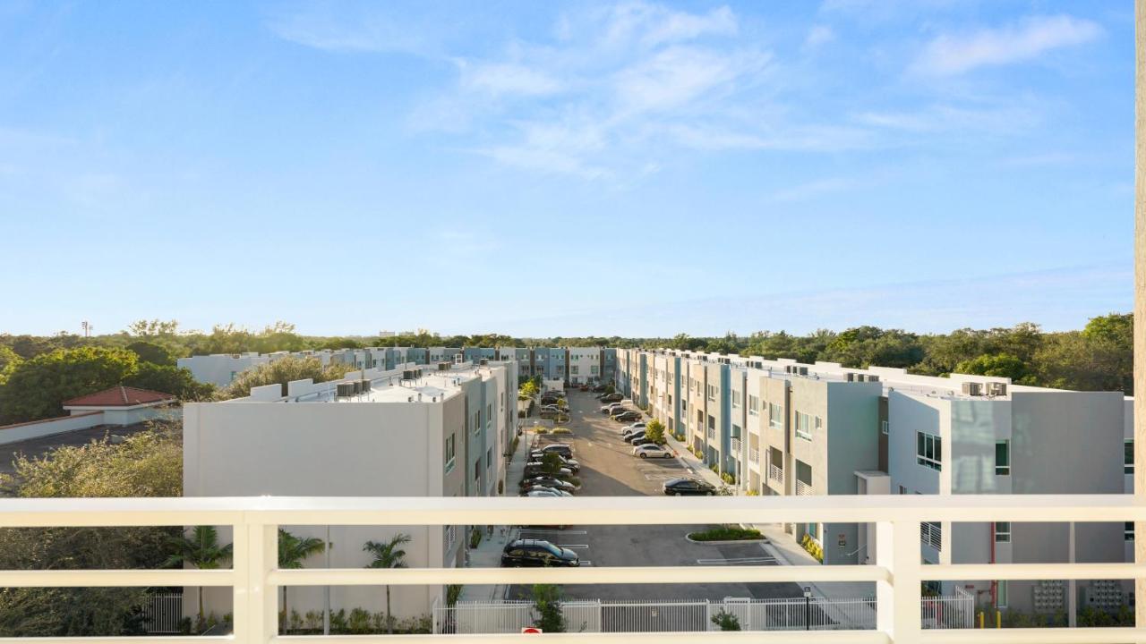 Lofts Of Aventura Daire Miami Dış mekan fotoğraf