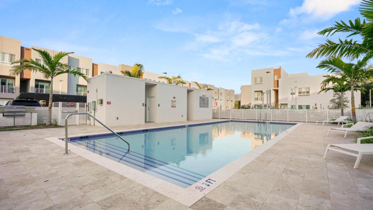 Lofts Of Aventura Daire Miami Dış mekan fotoğraf