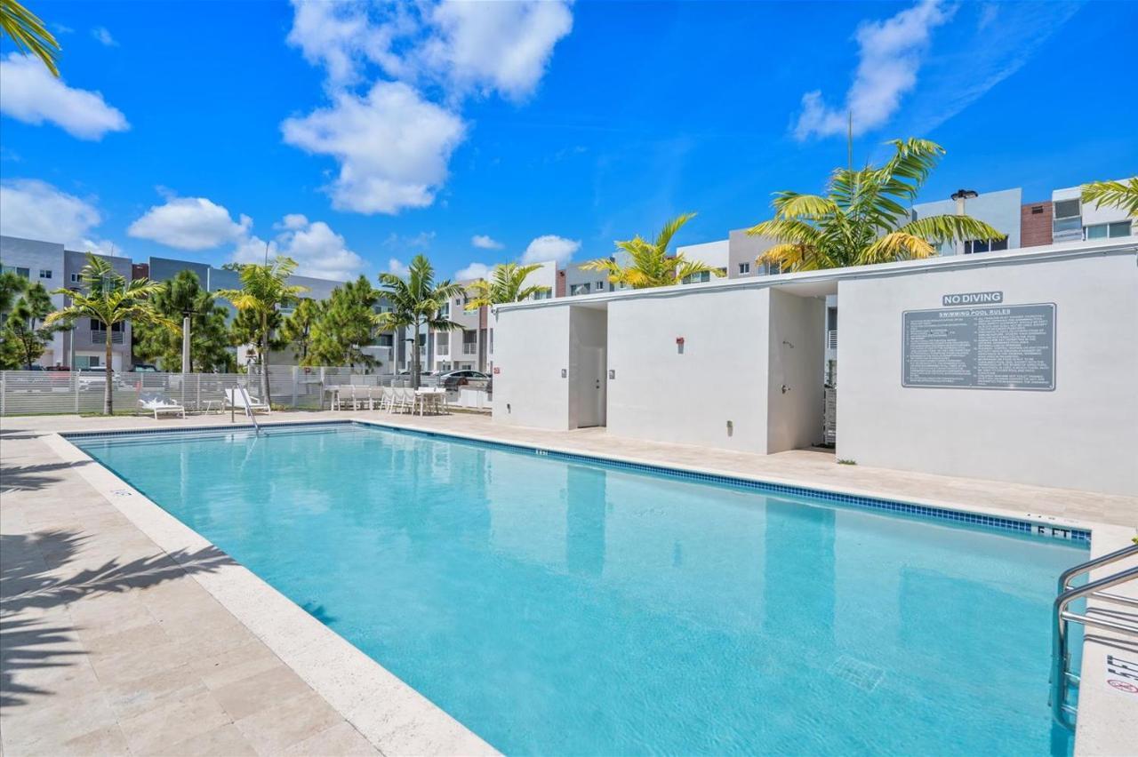 Lofts Of Aventura Daire Miami Dış mekan fotoğraf
