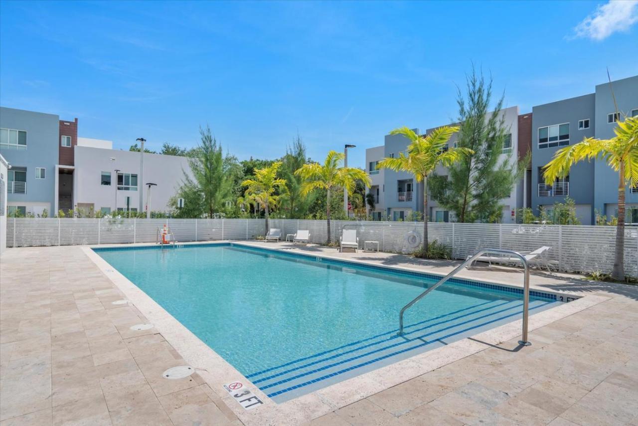 Lofts Of Aventura Daire Miami Dış mekan fotoğraf